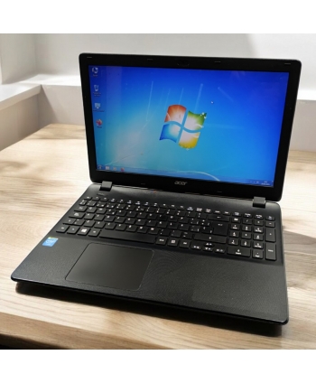 Ordenador portátil Acer...